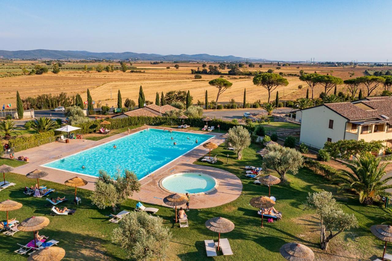 Aparthotel Le Corti Di Montepitti Suvereto Esterno foto