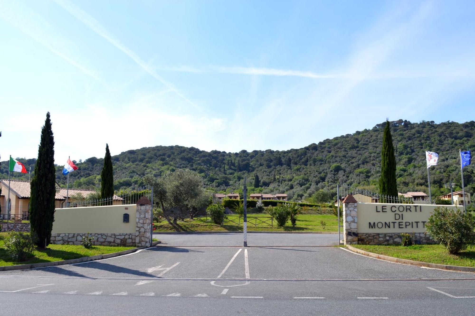 Aparthotel Le Corti Di Montepitti Suvereto Esterno foto