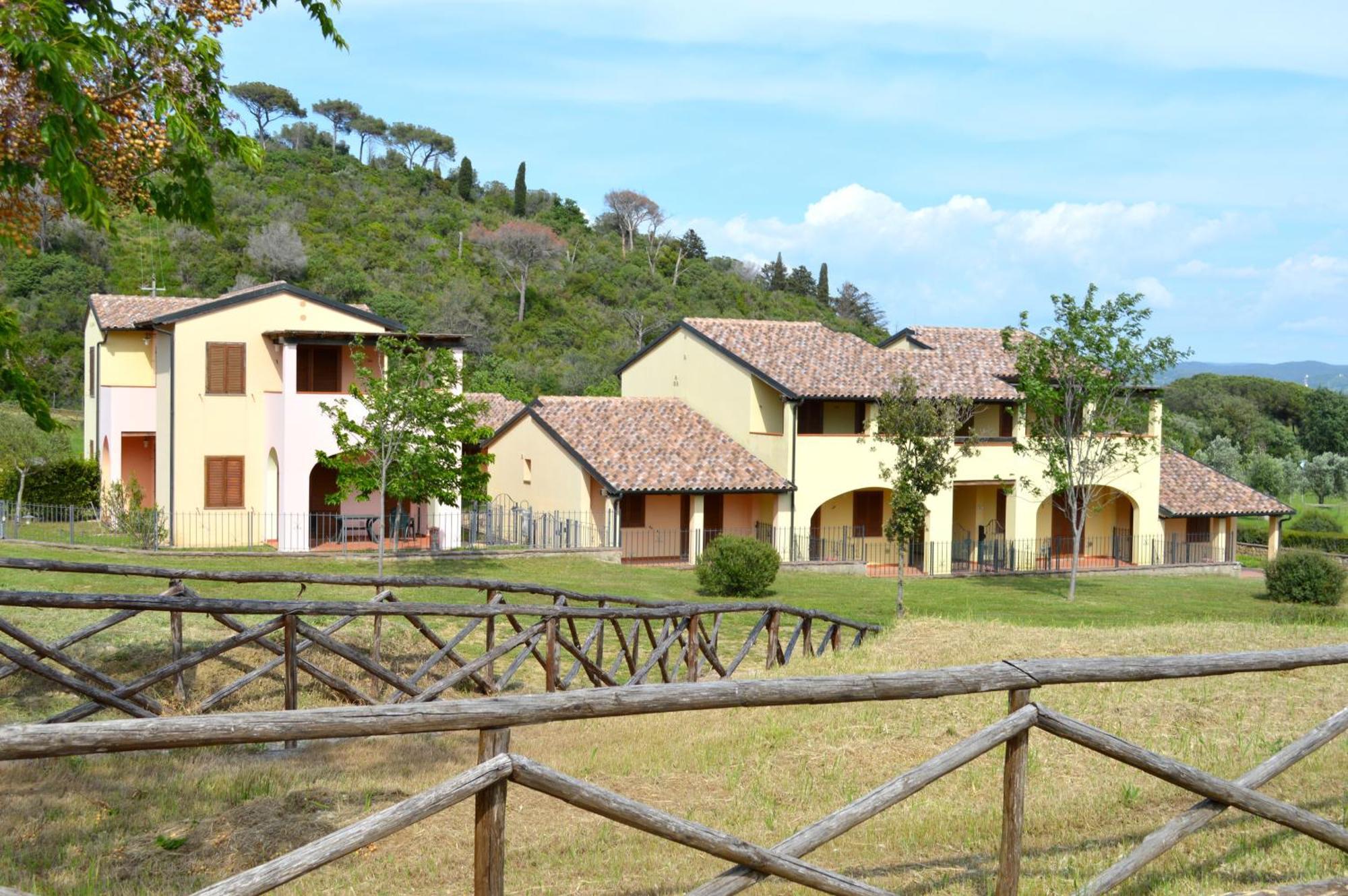 Aparthotel Le Corti Di Montepitti Suvereto Esterno foto