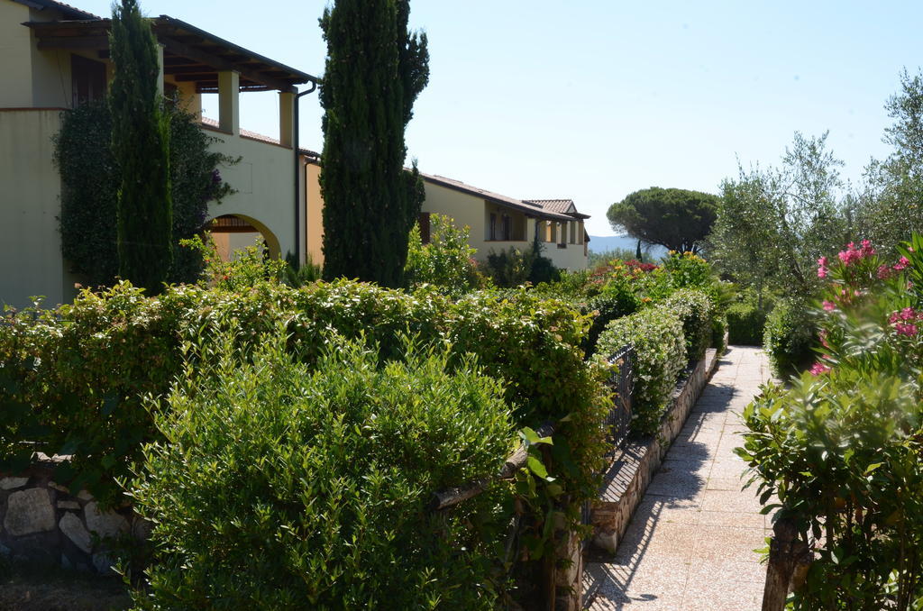 Aparthotel Le Corti Di Montepitti Suvereto Esterno foto