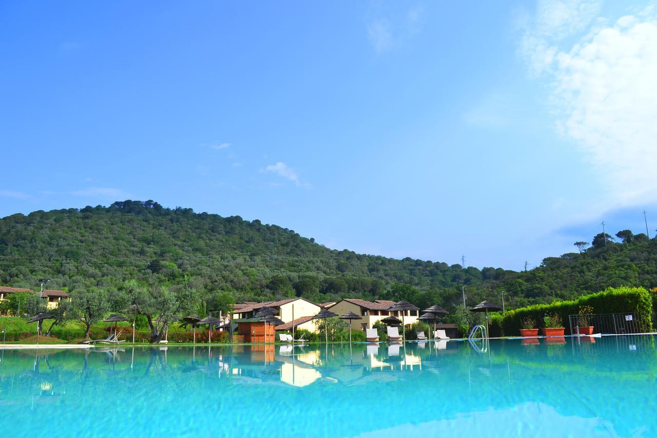 Aparthotel Le Corti Di Montepitti Suvereto Esterno foto