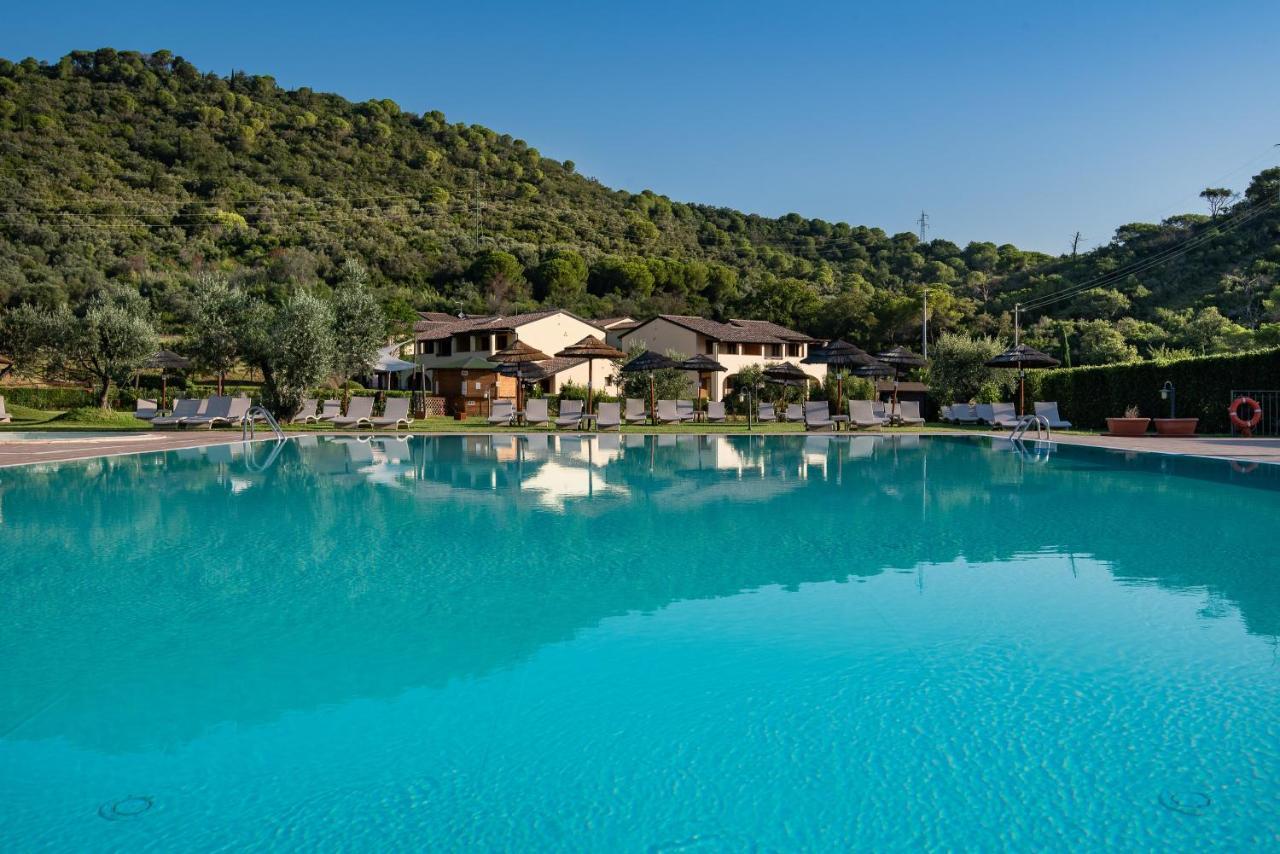 Aparthotel Le Corti Di Montepitti Suvereto Esterno foto