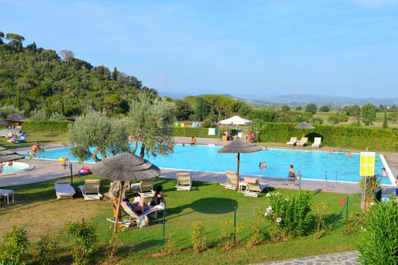 Aparthotel Le Corti Di Montepitti Suvereto Esterno foto